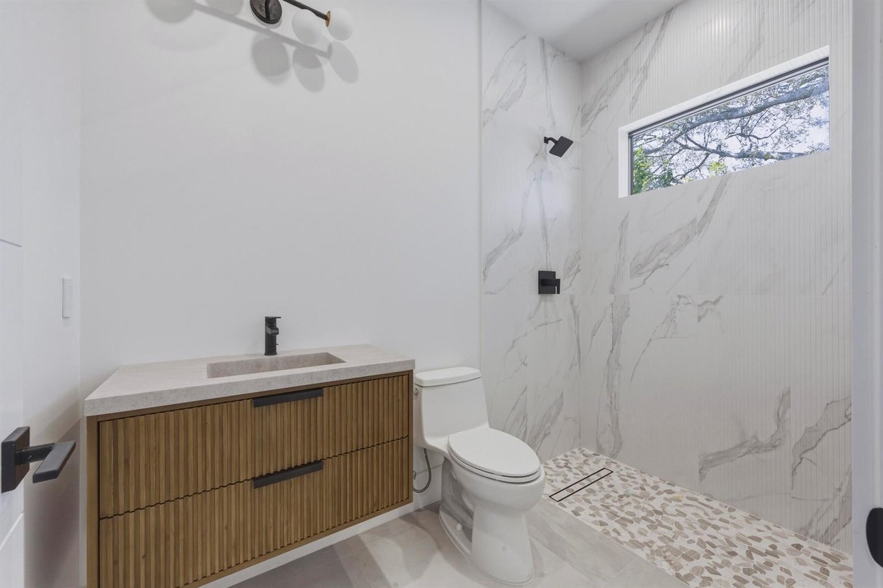 5770 Dixie Belle Road