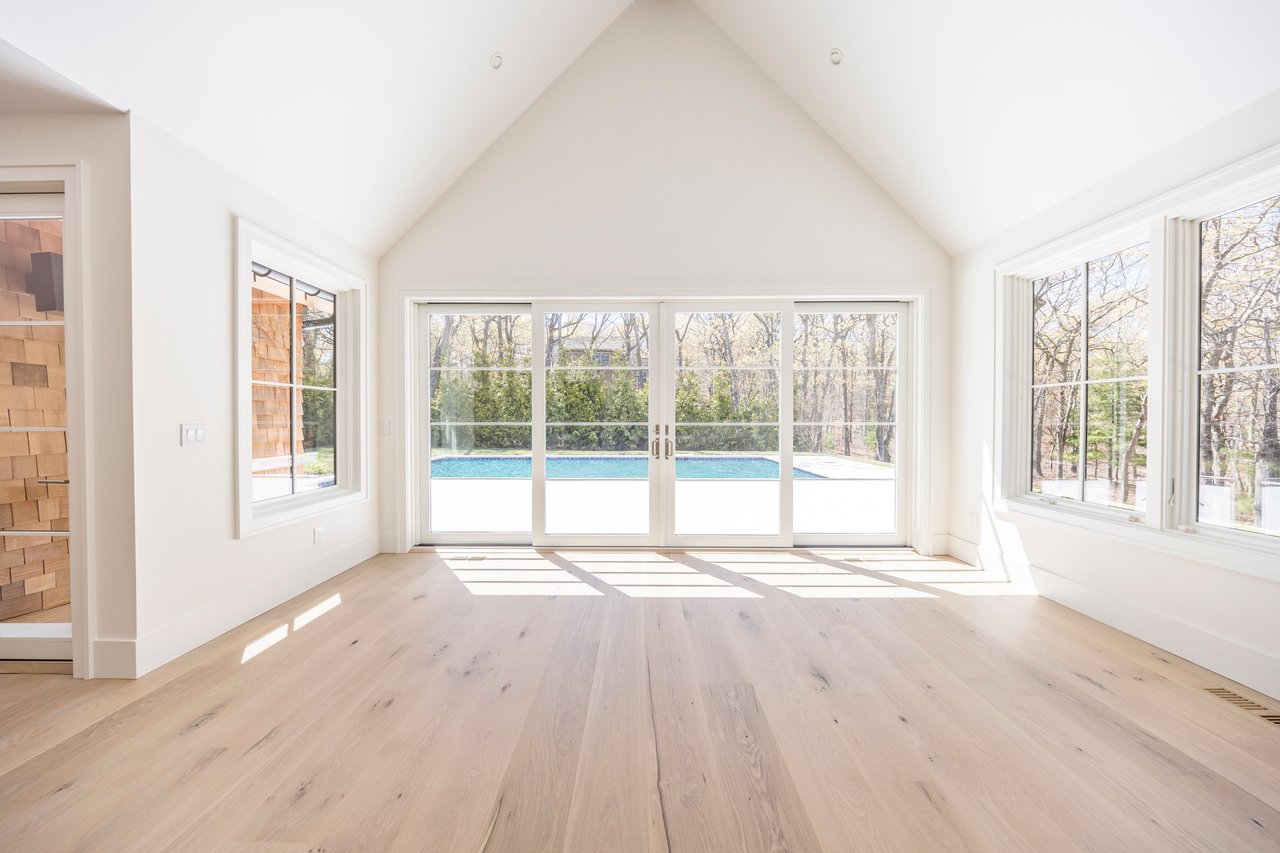 21 Ocean Pkwy, East Hampton