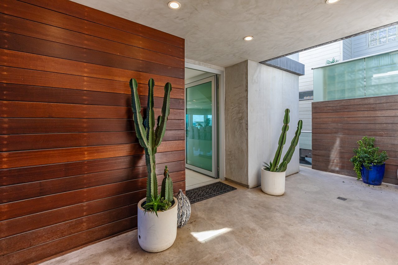 26050 Pacific Coast Hwy