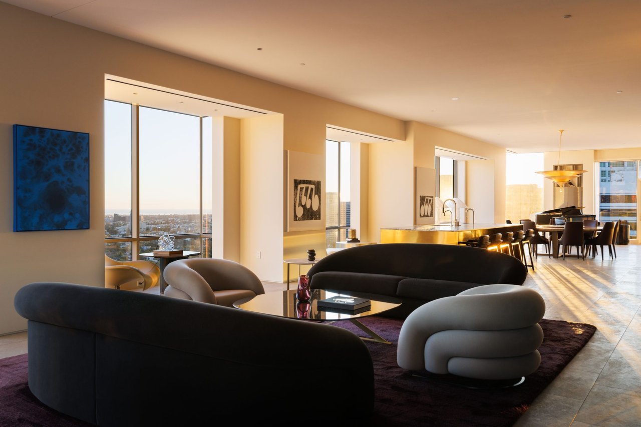 1200 Club View Drive, Penthouse 21
