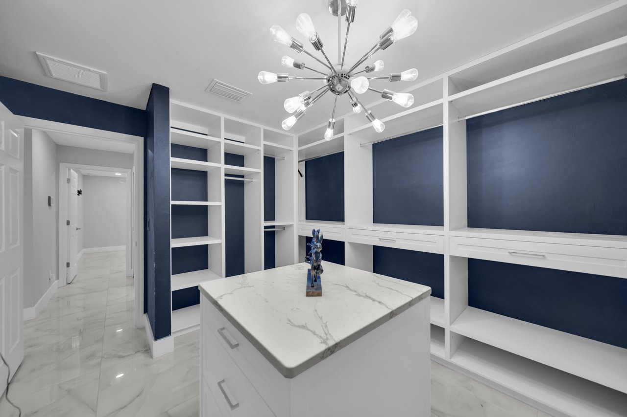 The Modern Flex Residence 
