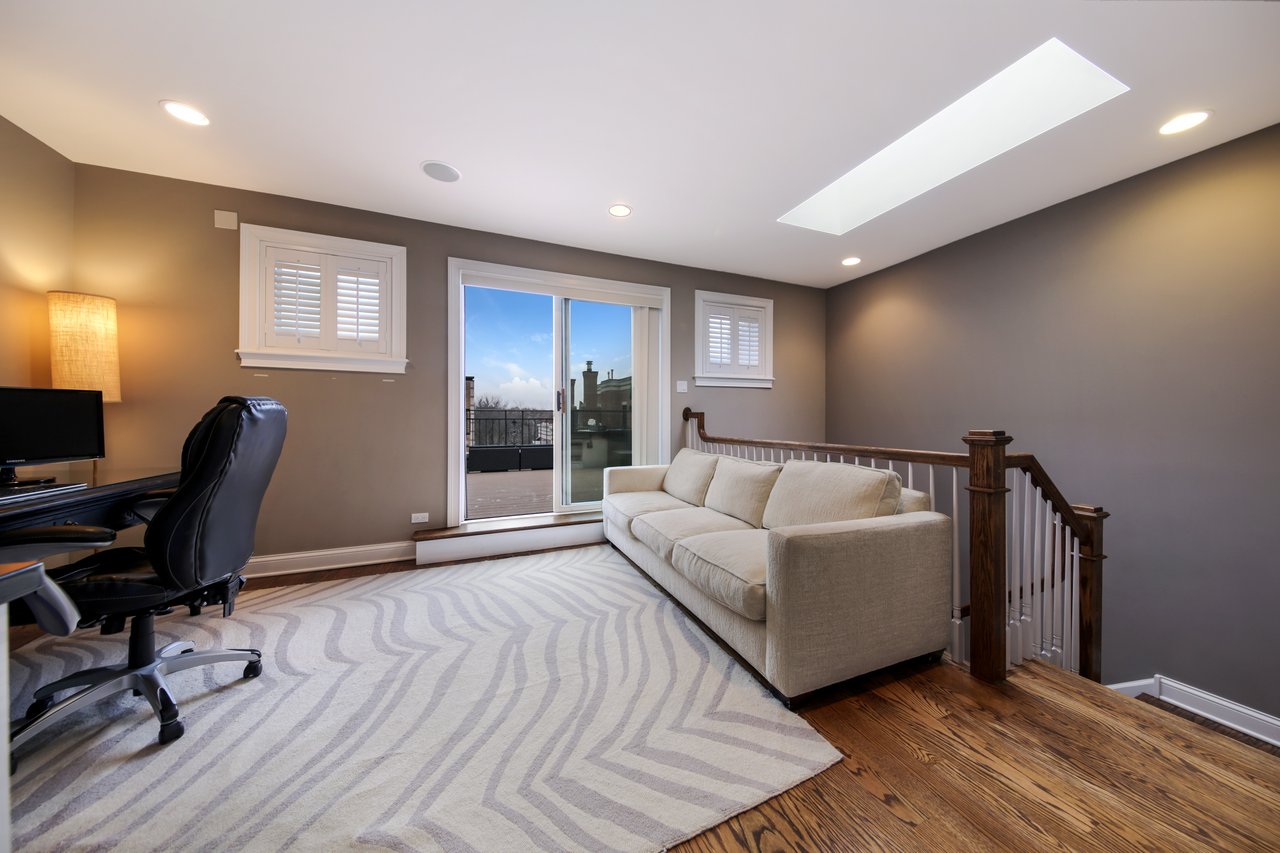 This stunning townhome is located in the heart of Bucktown