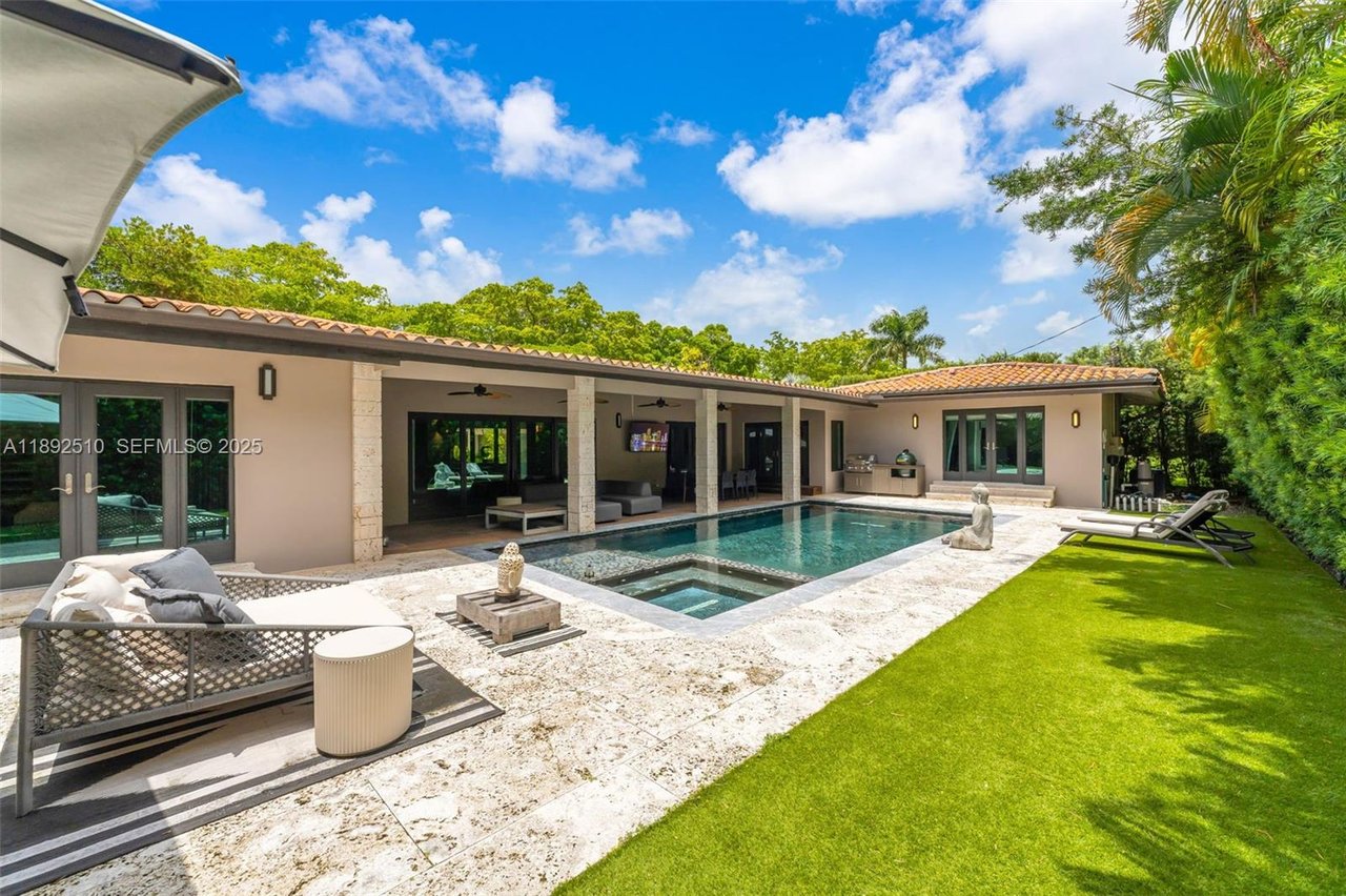 40-S-Prospect-Drive-coral-gables-home-sold-podcast-pool