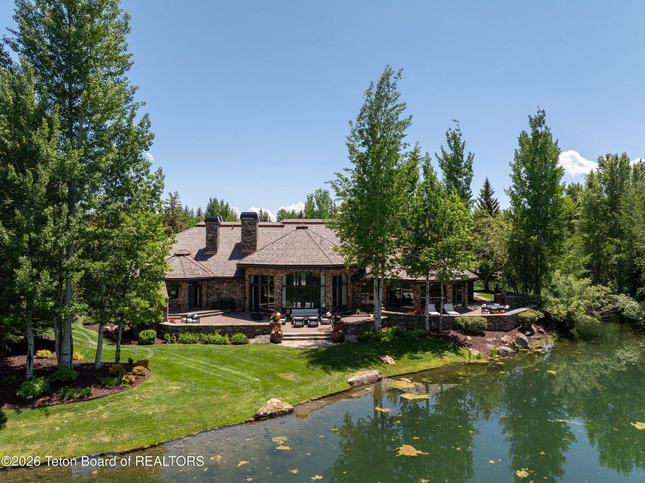  4325 W GREENS PL