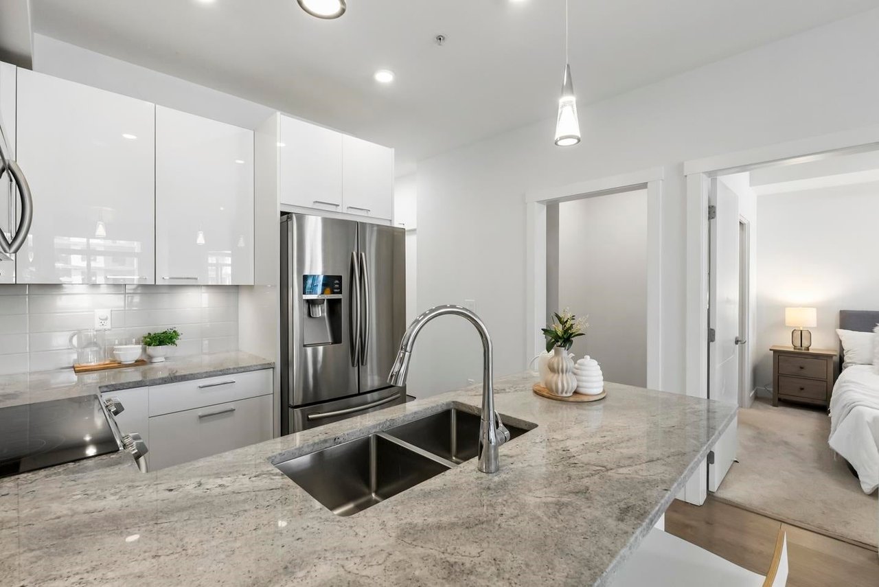 313-20686 Eastleigh Crescent