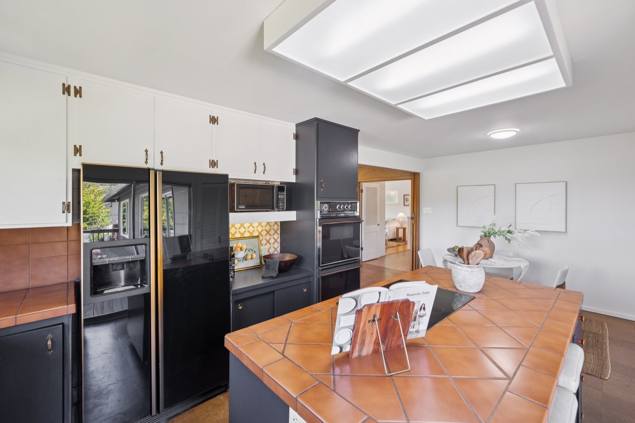 50 Balboa Ave