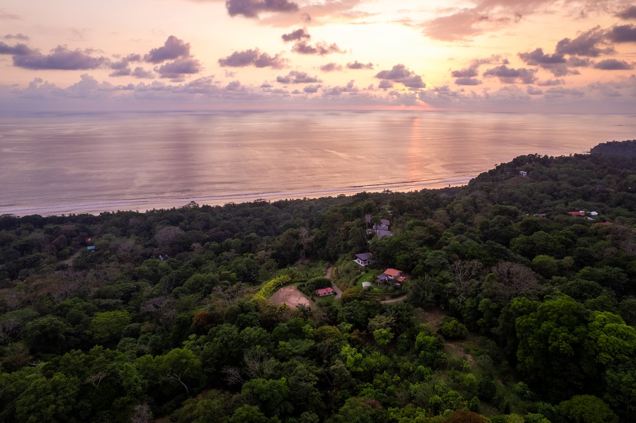 Ultra-Luxury Coastal Estate with Iconic Whale’s Tail Views