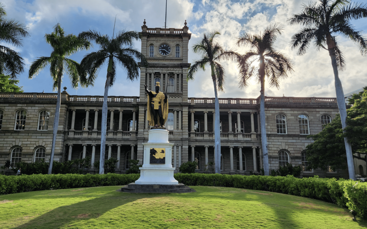 Architectural Landmarks in Honolulu, HI cover