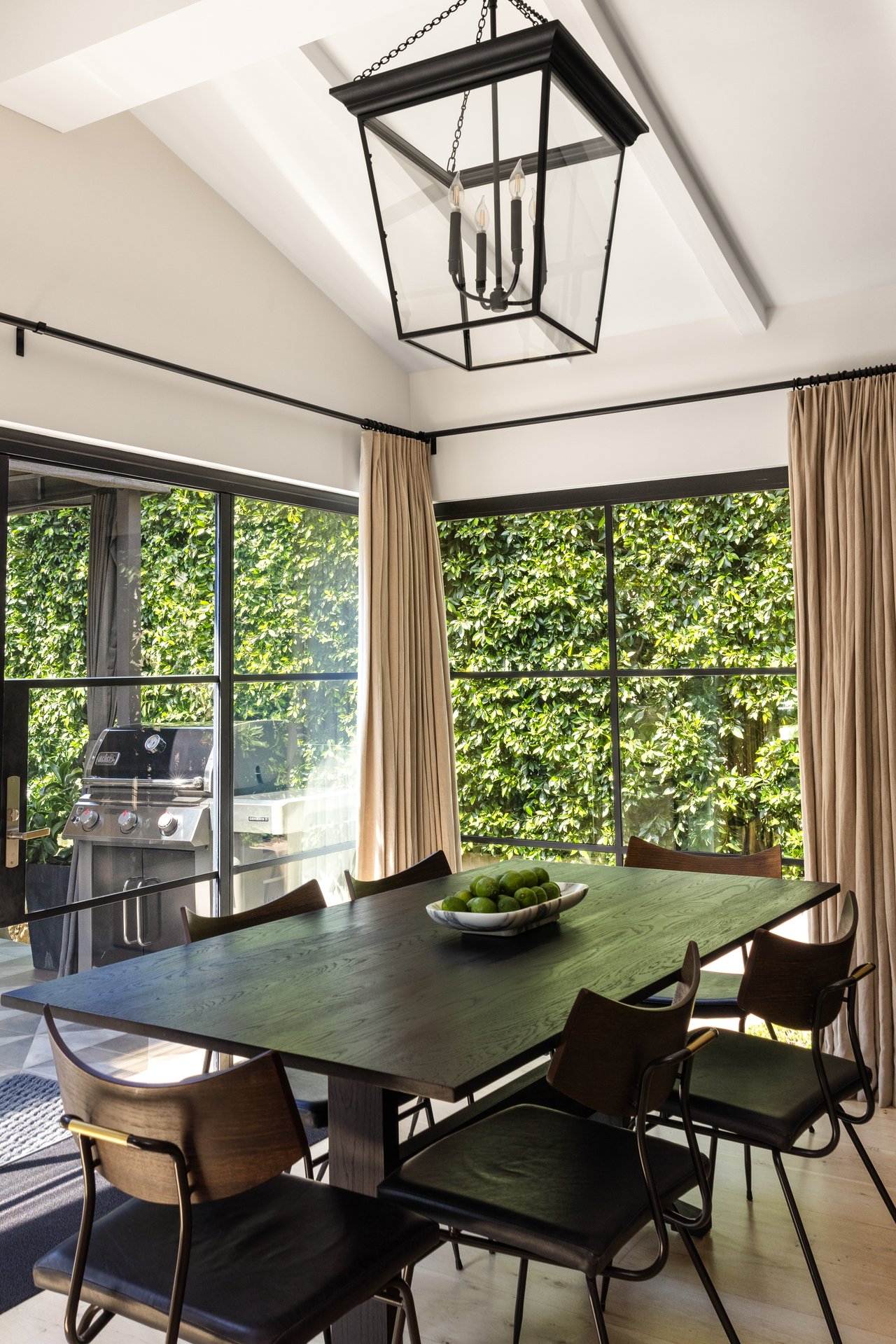 1853 Franklin Canyon Dr, Beverly Hills