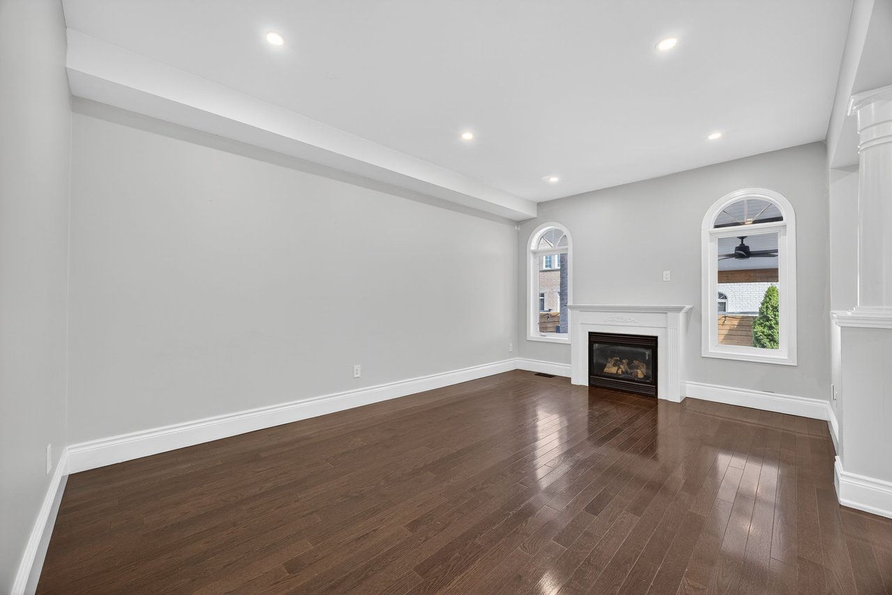 369 Dowson Loop, Newmarket