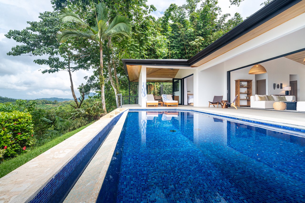 Casa Amarilla – Oceanfront Luxury Meets Sustainable Living in Tres Rios