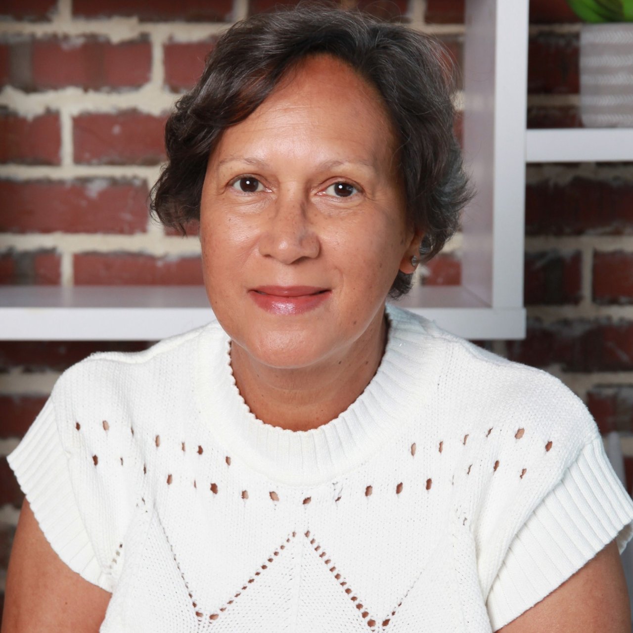 Jennifer Demink Hsu Jacksonville, NC Real Estate Agent Headshot