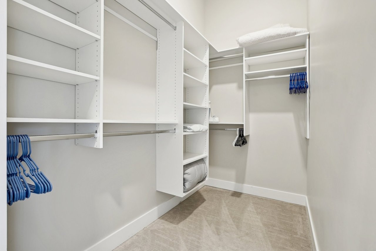 1145 W Helling Circle #304
