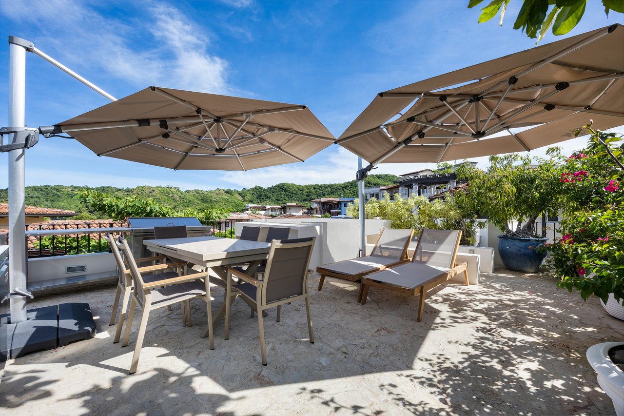 25 Paseo Del Mar | Beachfront 4BR Villa with Rooftop Terrace in Las Catalinas