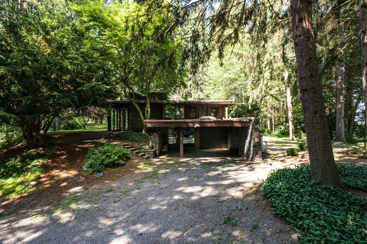 205 Emans Rd