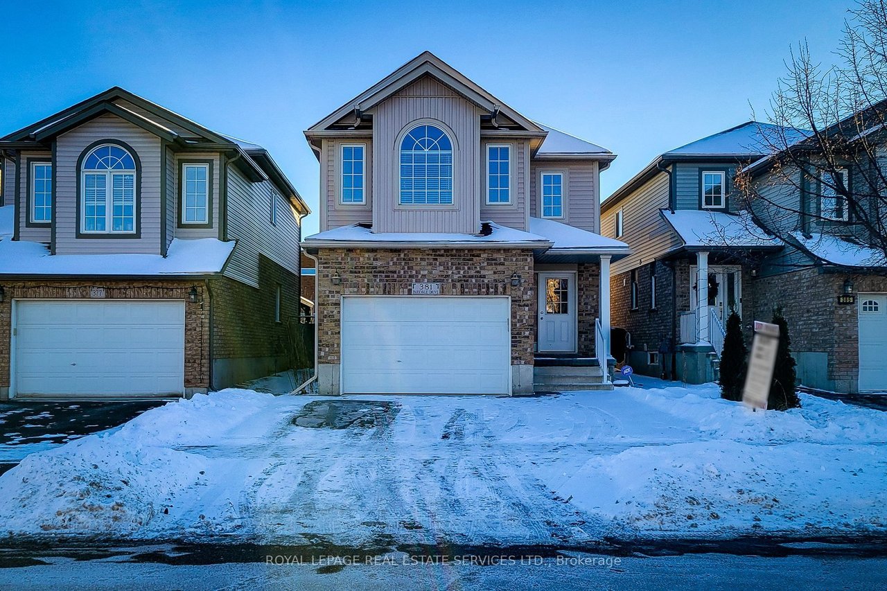 381 Parkvale Dr