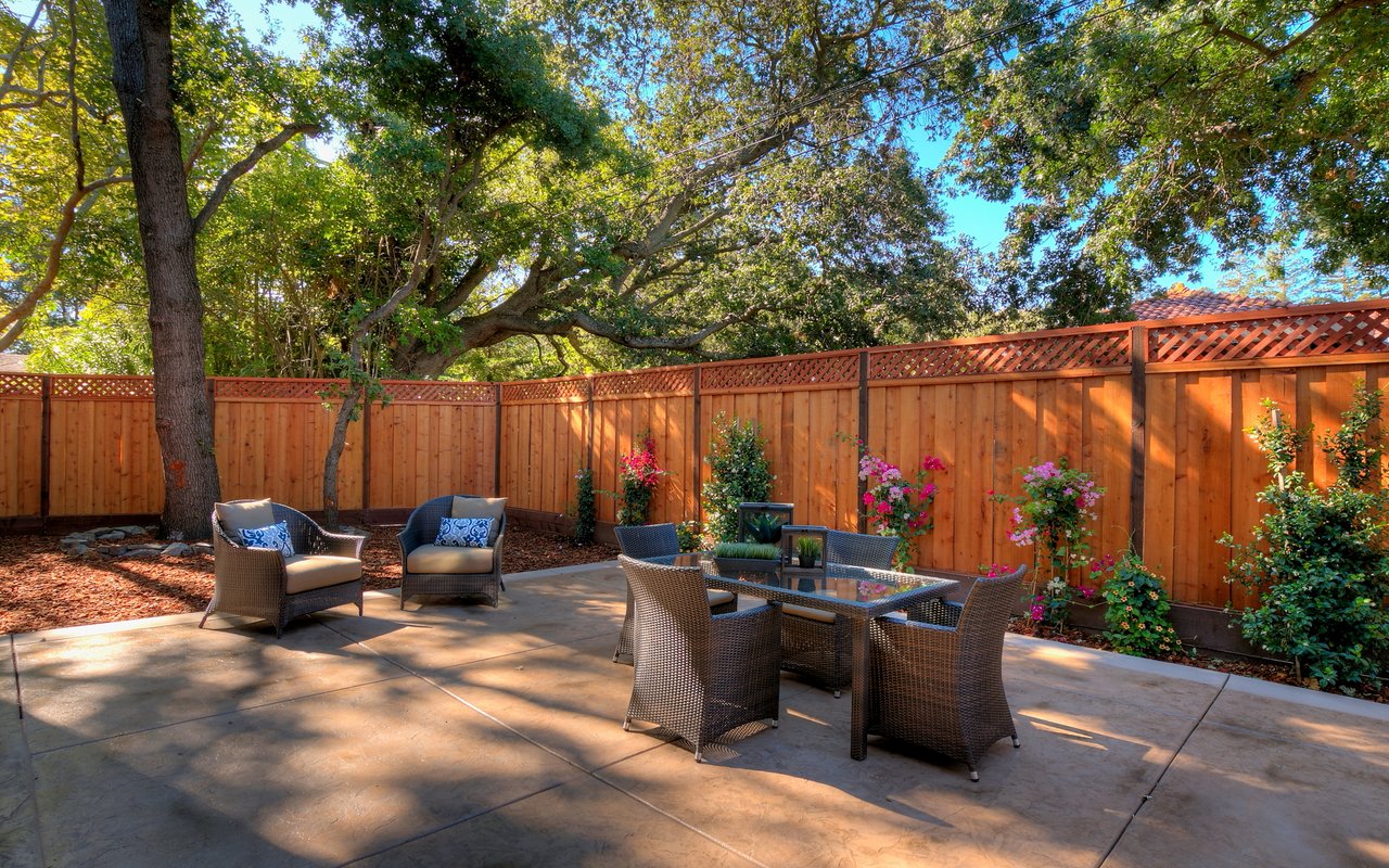 15 Alderwood Ct