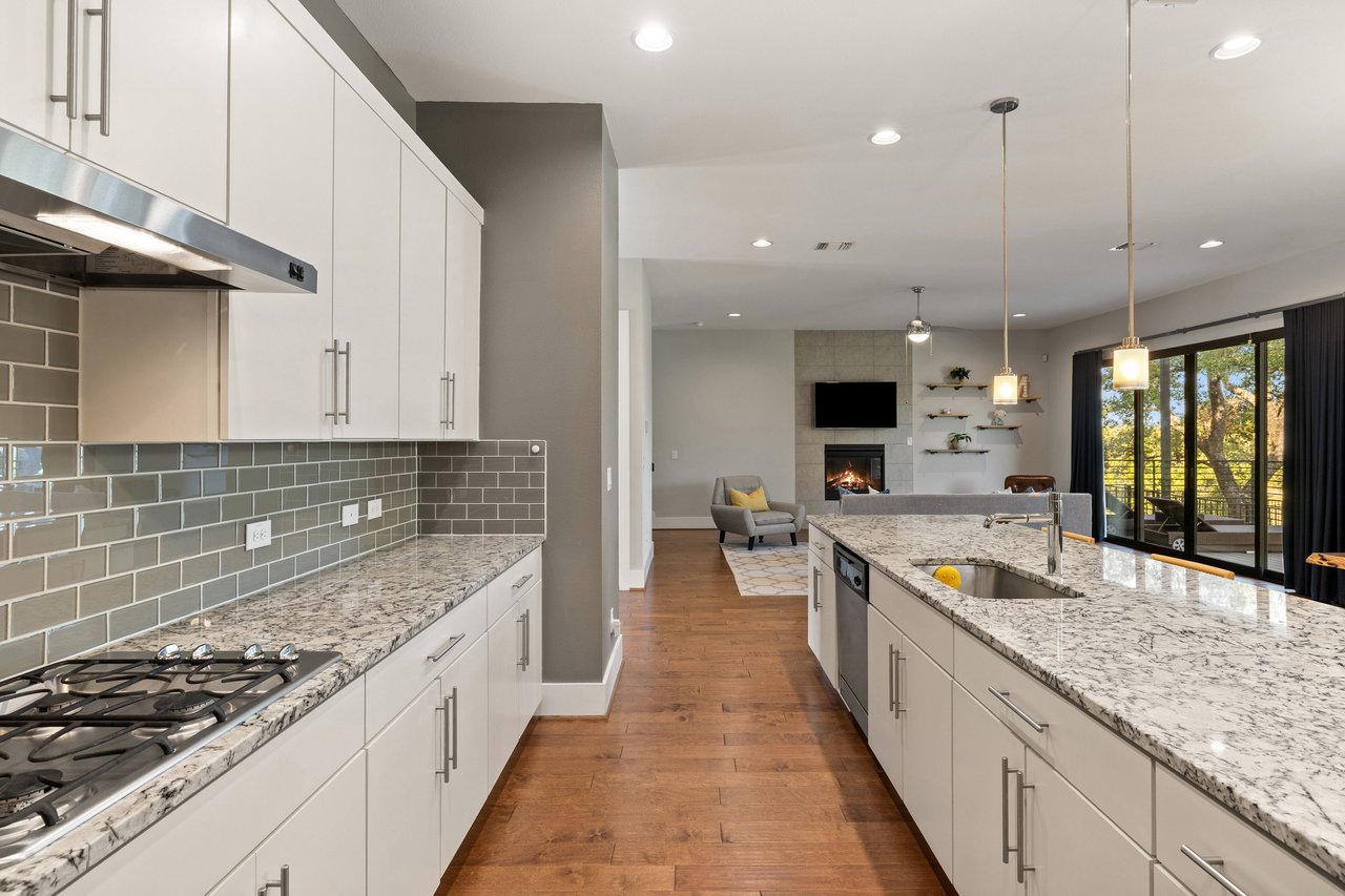 16208 Sydney Carol Ln