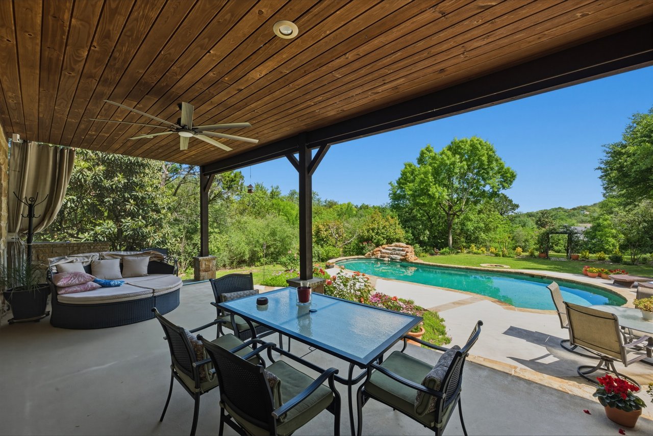 Tucked Away in West Lake Hills