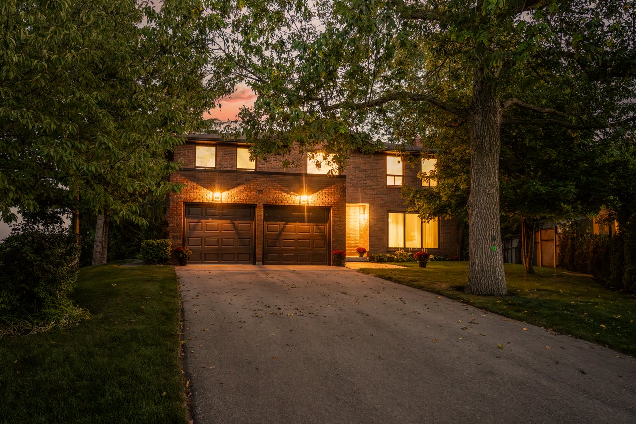 20 Arkendo Drive, Oakville