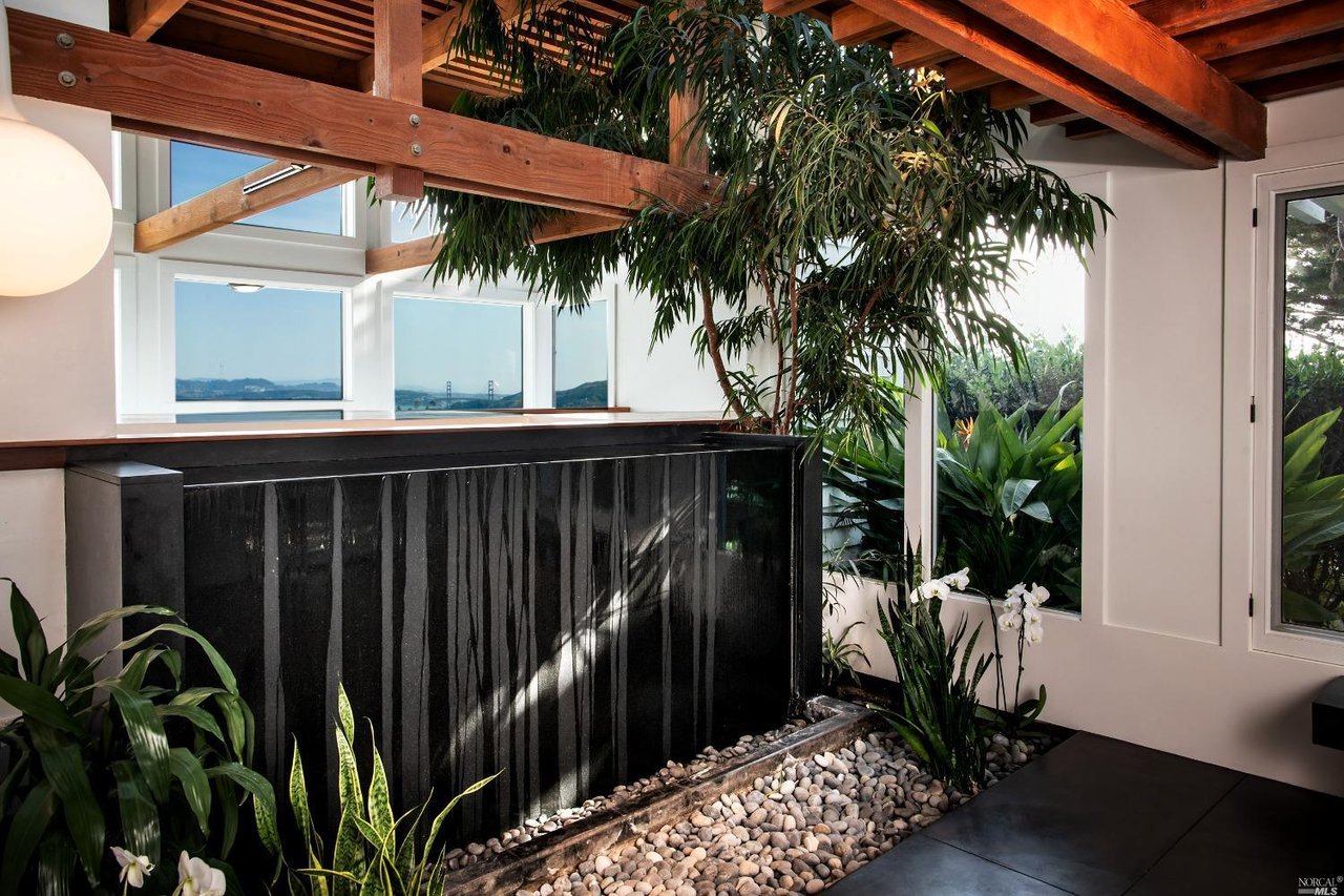 106 Mount Tiburon Rd