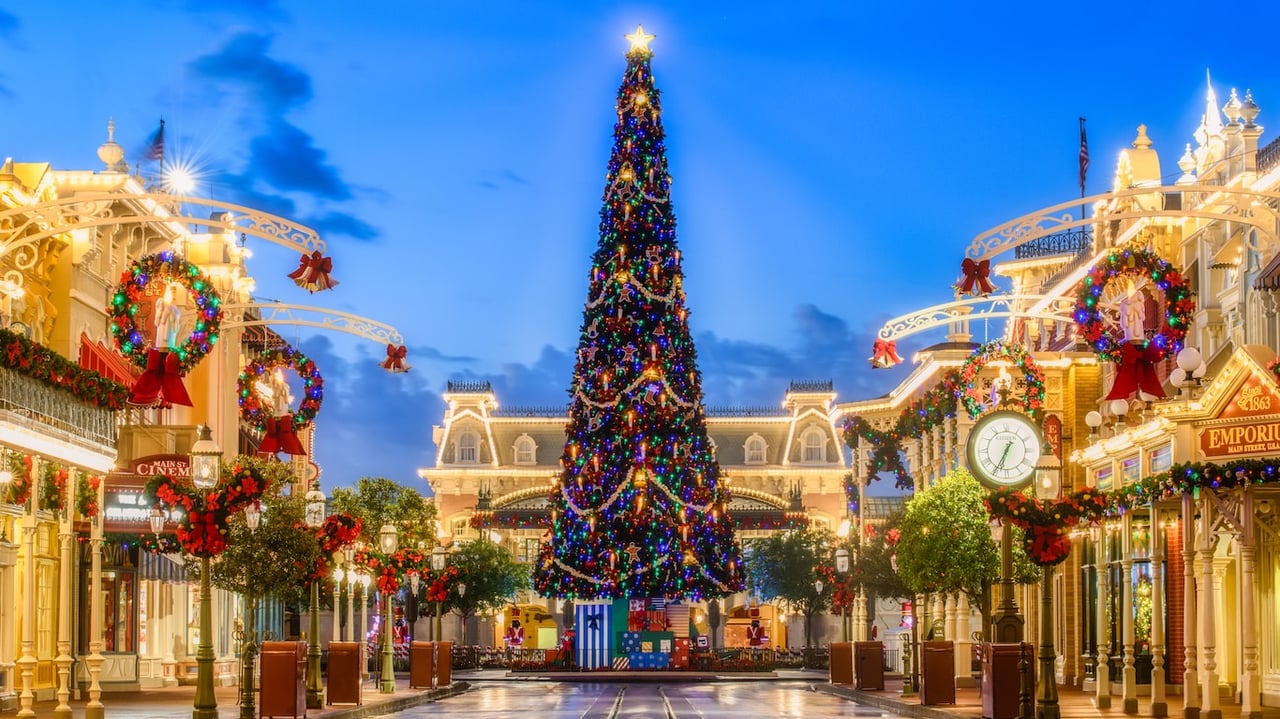 Christmas in Orlando: Where to Find Santa, Snow, Dazzling Lights, and All the Holiday Magic