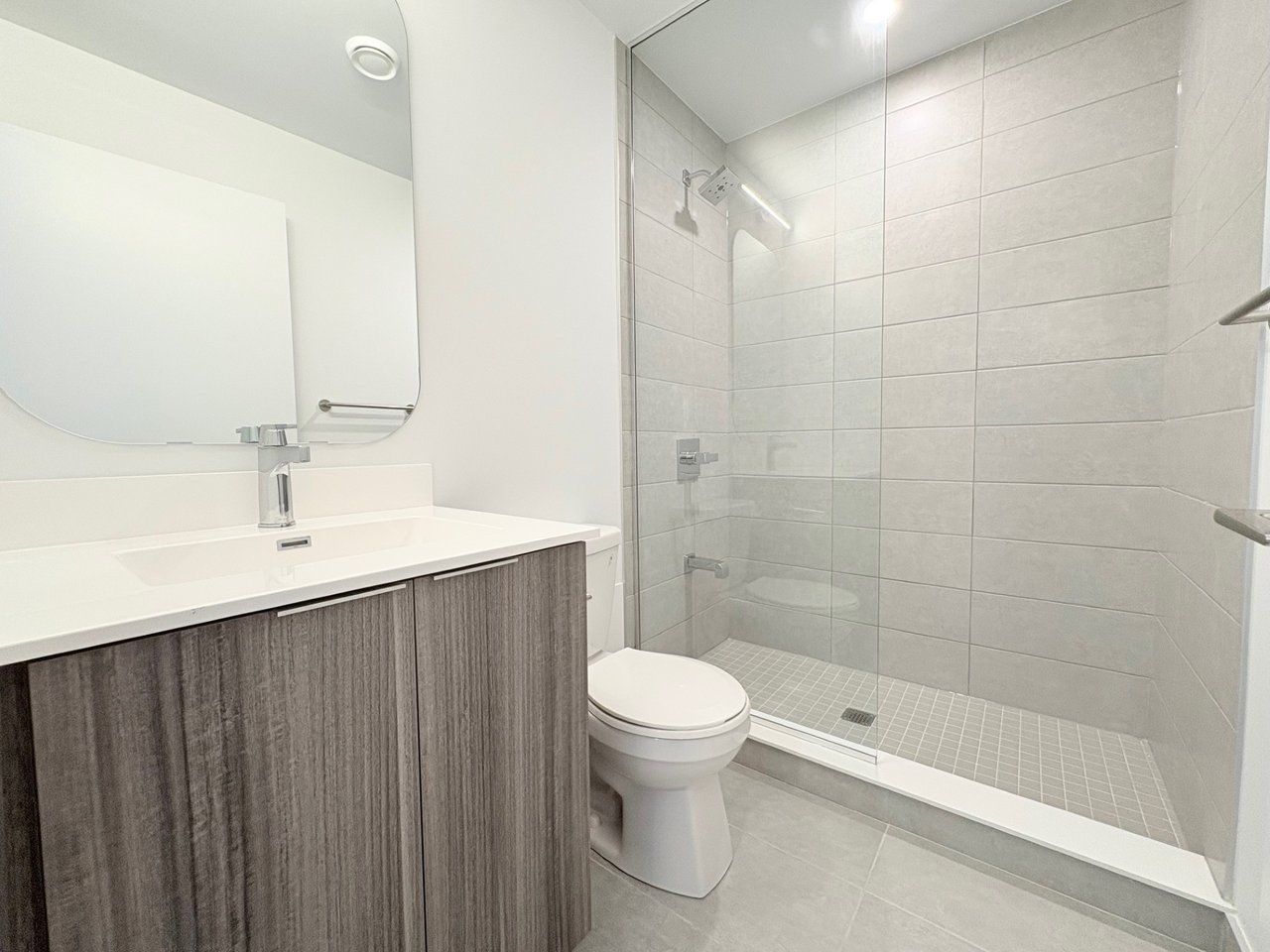 15 Richardson Street Unit: 602