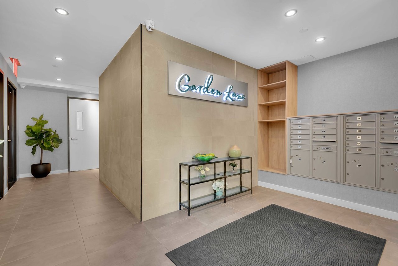 Garden Lane