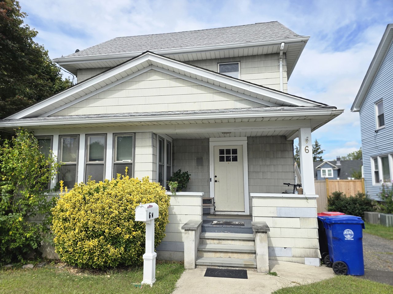 Single Family House at 6 West Couch Street in Norwalk