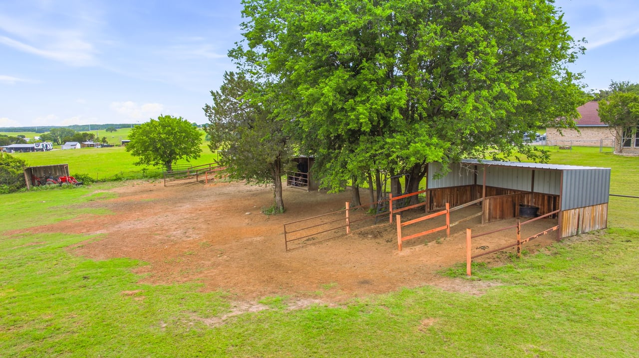 Bentwater Equine Estate