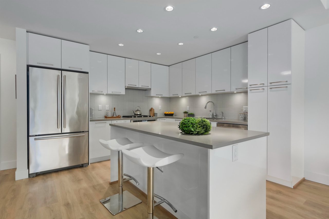 3488 Sawmill Cres, #609