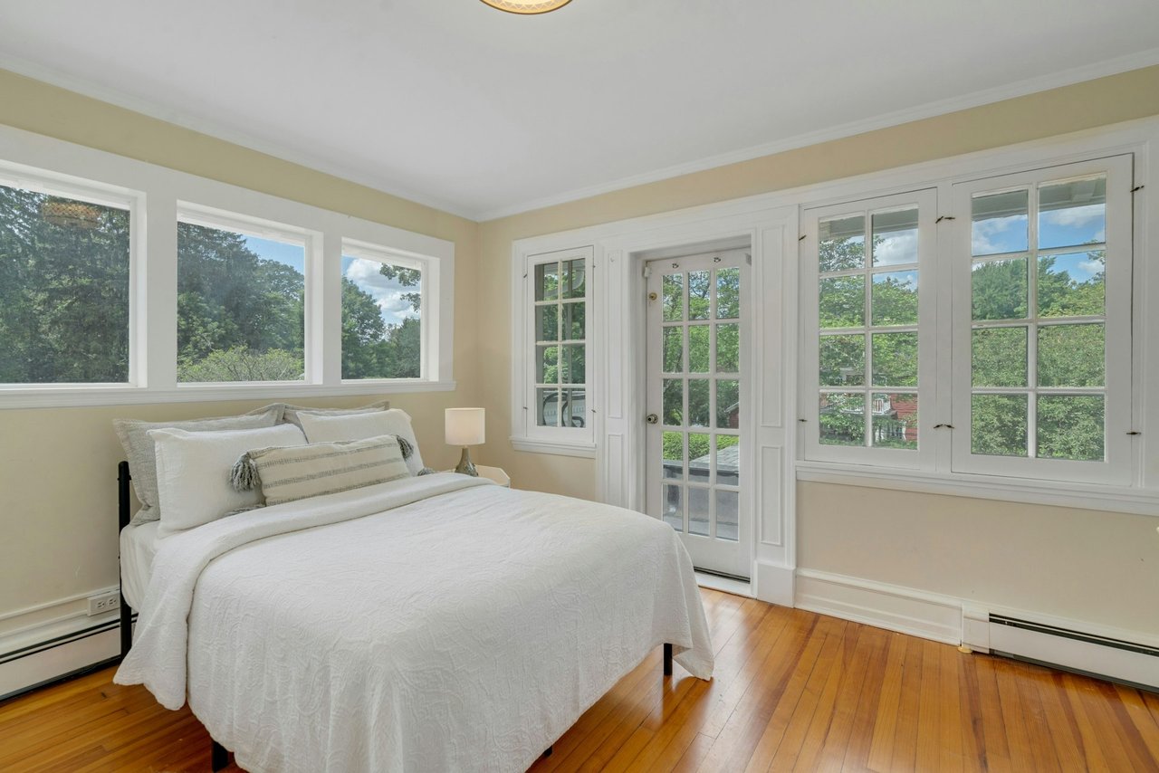 225 Glen Road