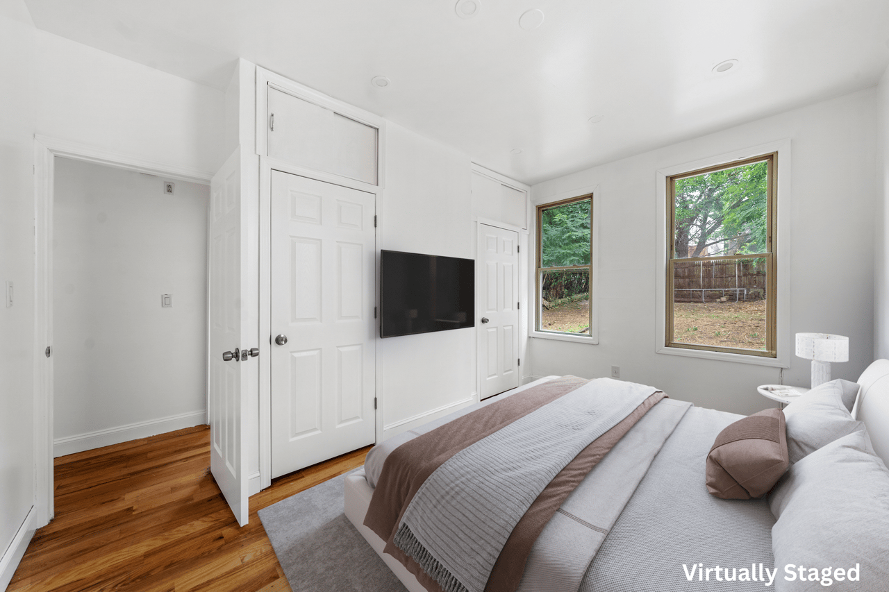 662 Burke Ave