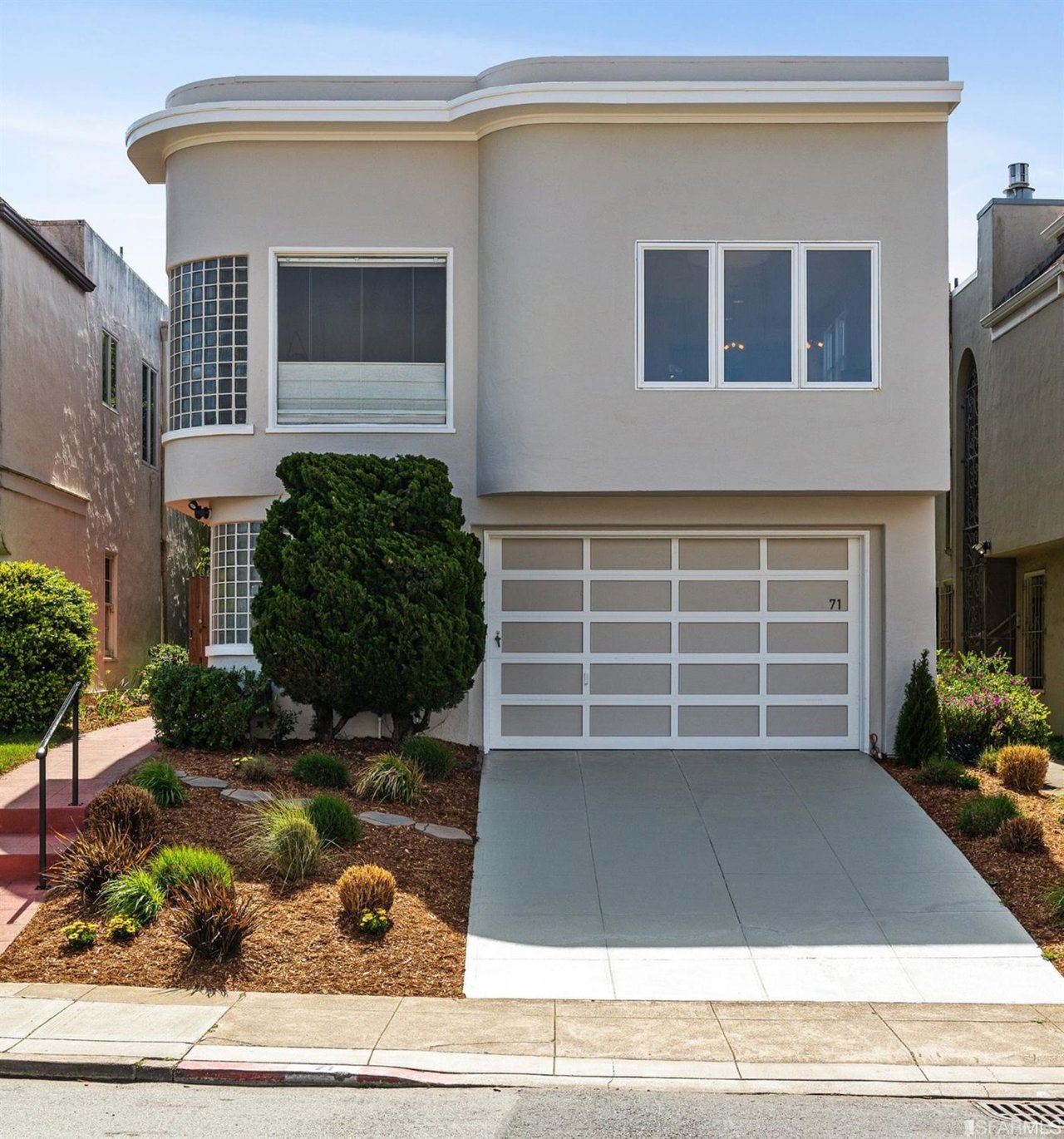71 Ulloa St