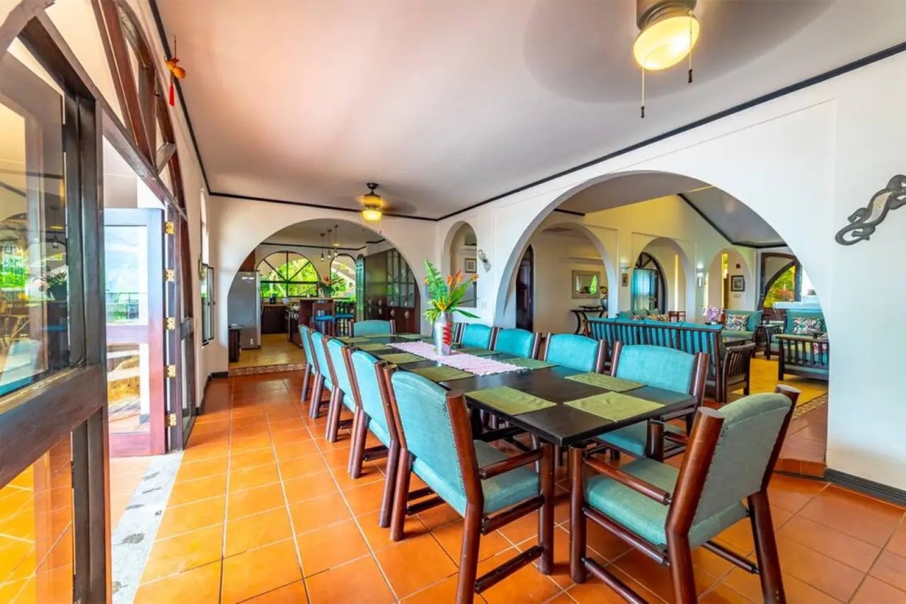 Oceanview Income Villa Estate, Jaco, Puntarenas