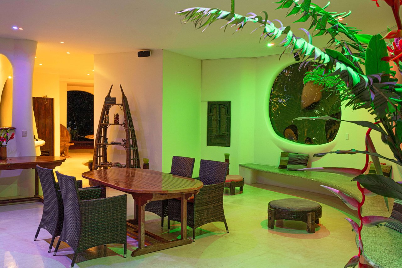 San Andres Luxurious Natural Off-Grid  Eco-Friendly Sustainable Home/Resort