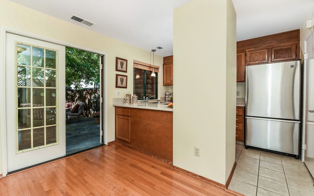 Super Cute Townhome - Walnut Creek!