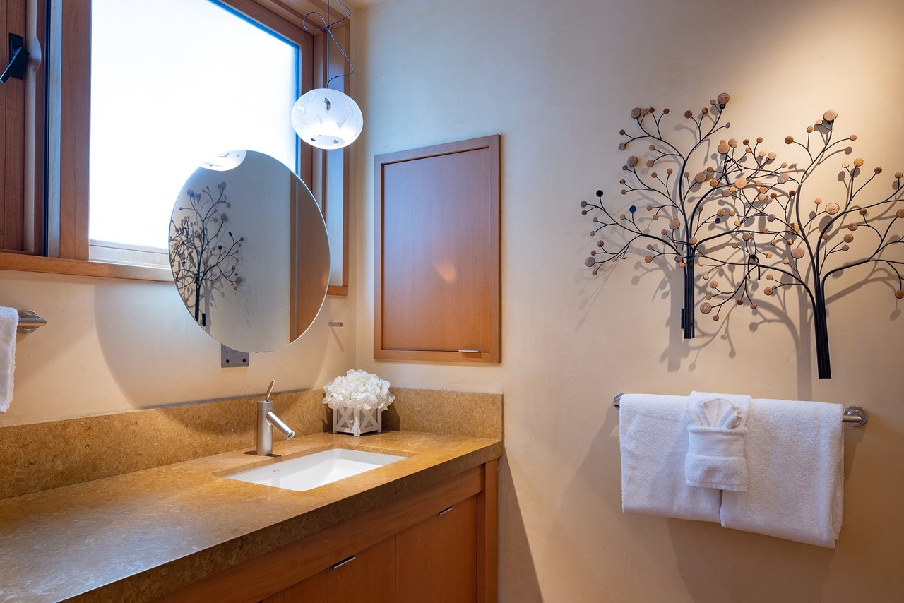 Stunning Yankee Point Views - 34 Yankee Point Drive
