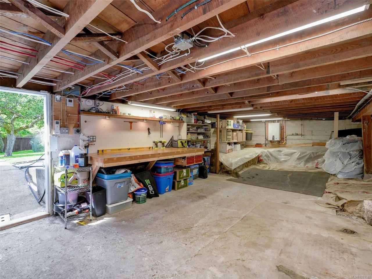 3756 Seaton St