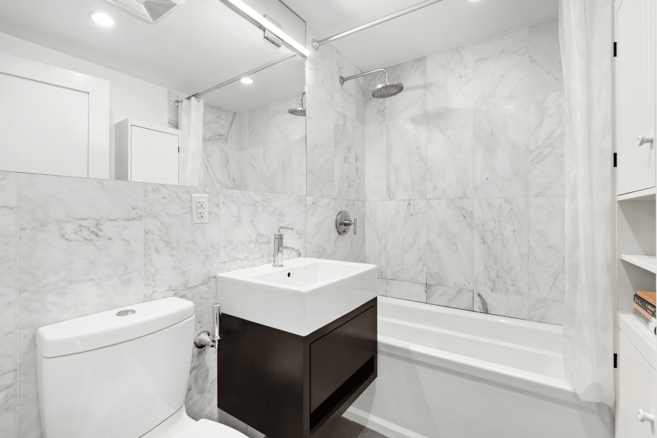 139 Meserole Street Unit: 4A