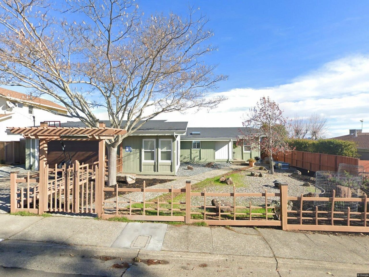 189 Oak Springs Dr
