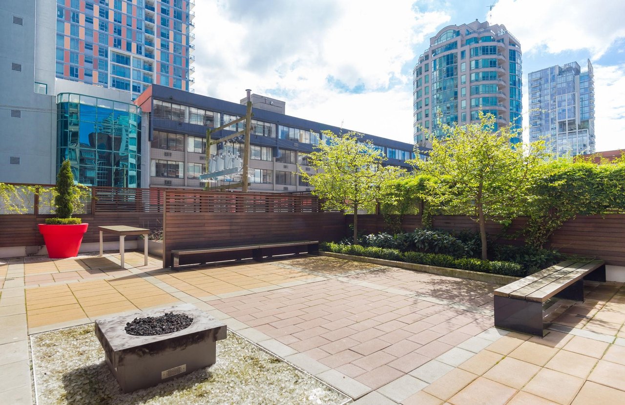 2705-1308 Hornby St Unit: 2705