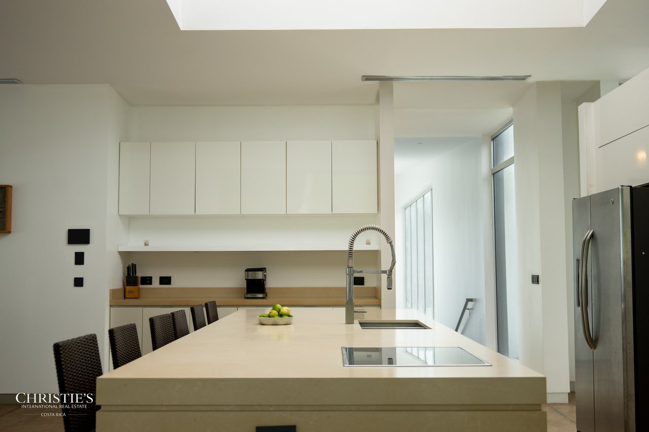 Contemporary Isla Tortuga View Home Steps from Playa Organos