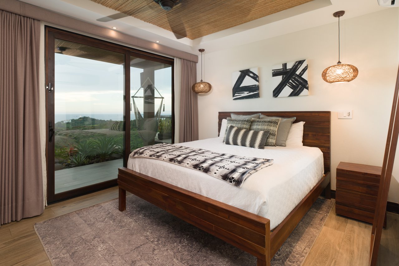 Casa Symbiotica | Luxury 5-Bedroom Ocean-View Estate in Mar Vista