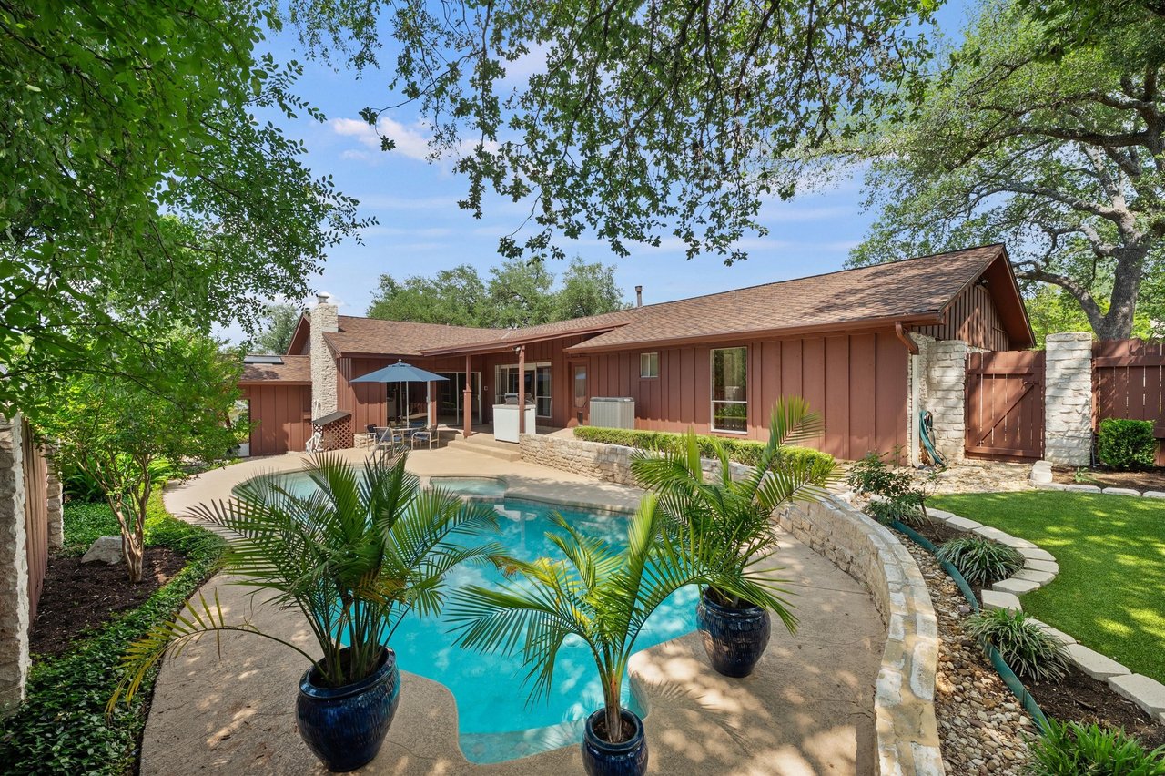 7602 Parkview Circle