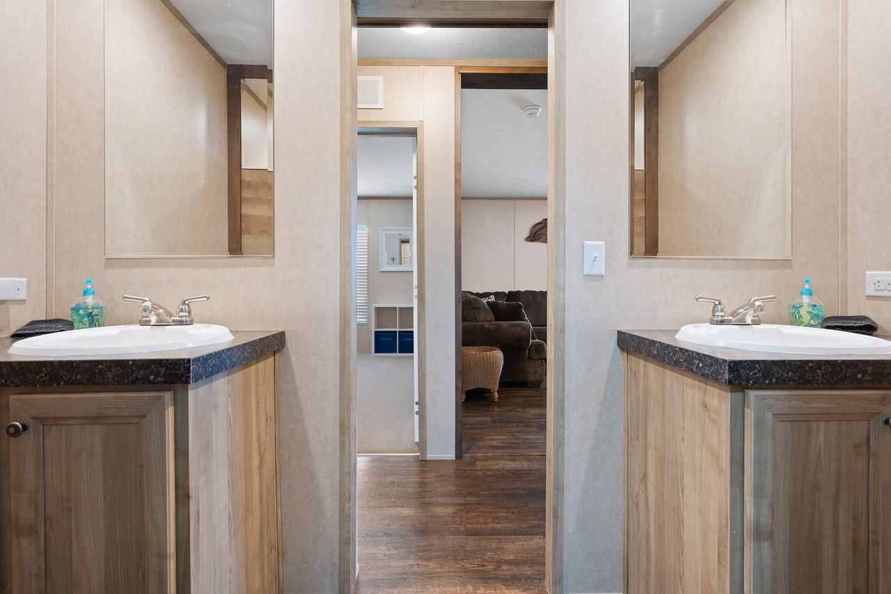 ROADRUNNER MOBILE HOME PARK