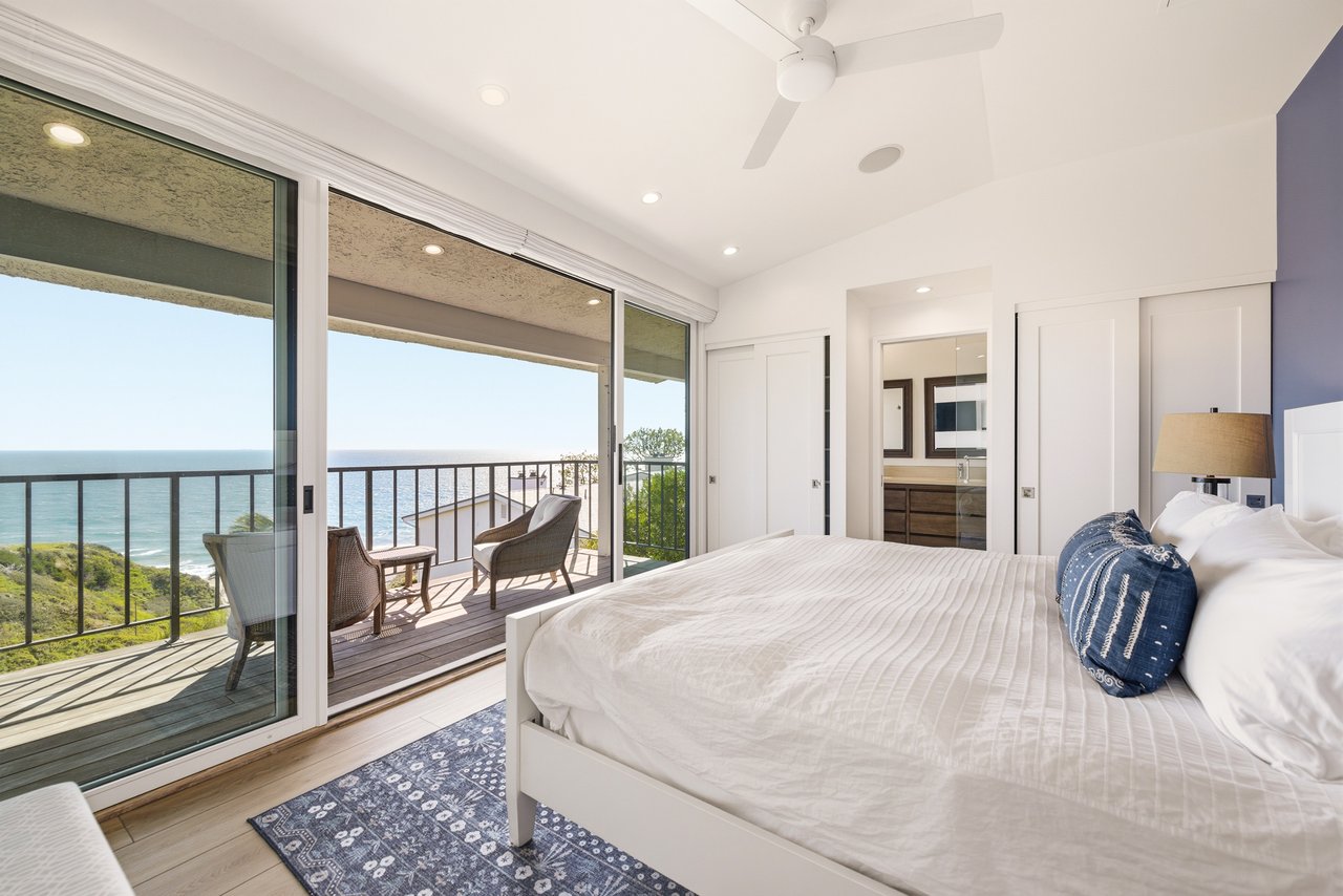 Sensational Bluff Top Malibu Townhome