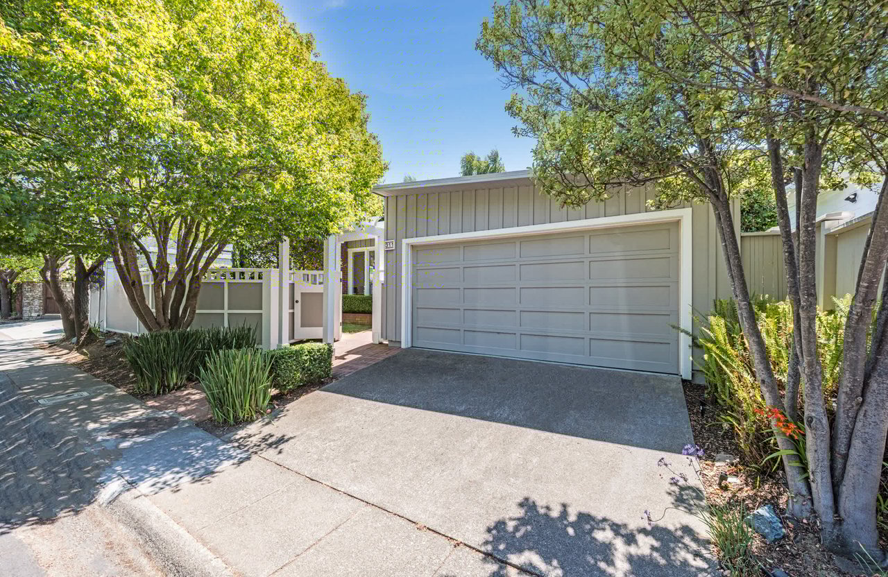 Charming Single Level Home on the Belvedere 'Flats'