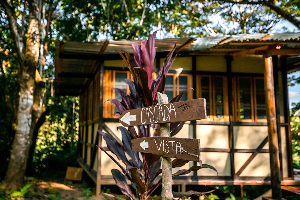 CASCADA ELYSIANA – ECO-RETREAT WITH HUGE WATERFALL