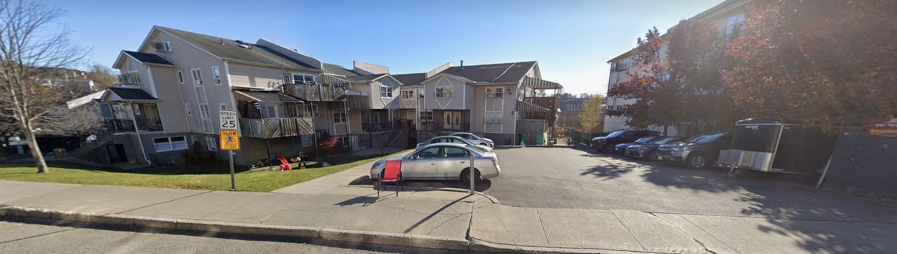 7 Meron Dr 
